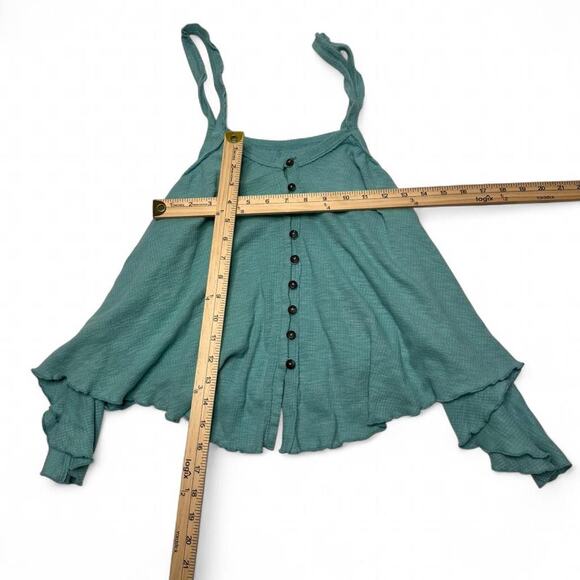 Soft and lightweight We The Free by Free People cami size XS - Picture 3 of 4